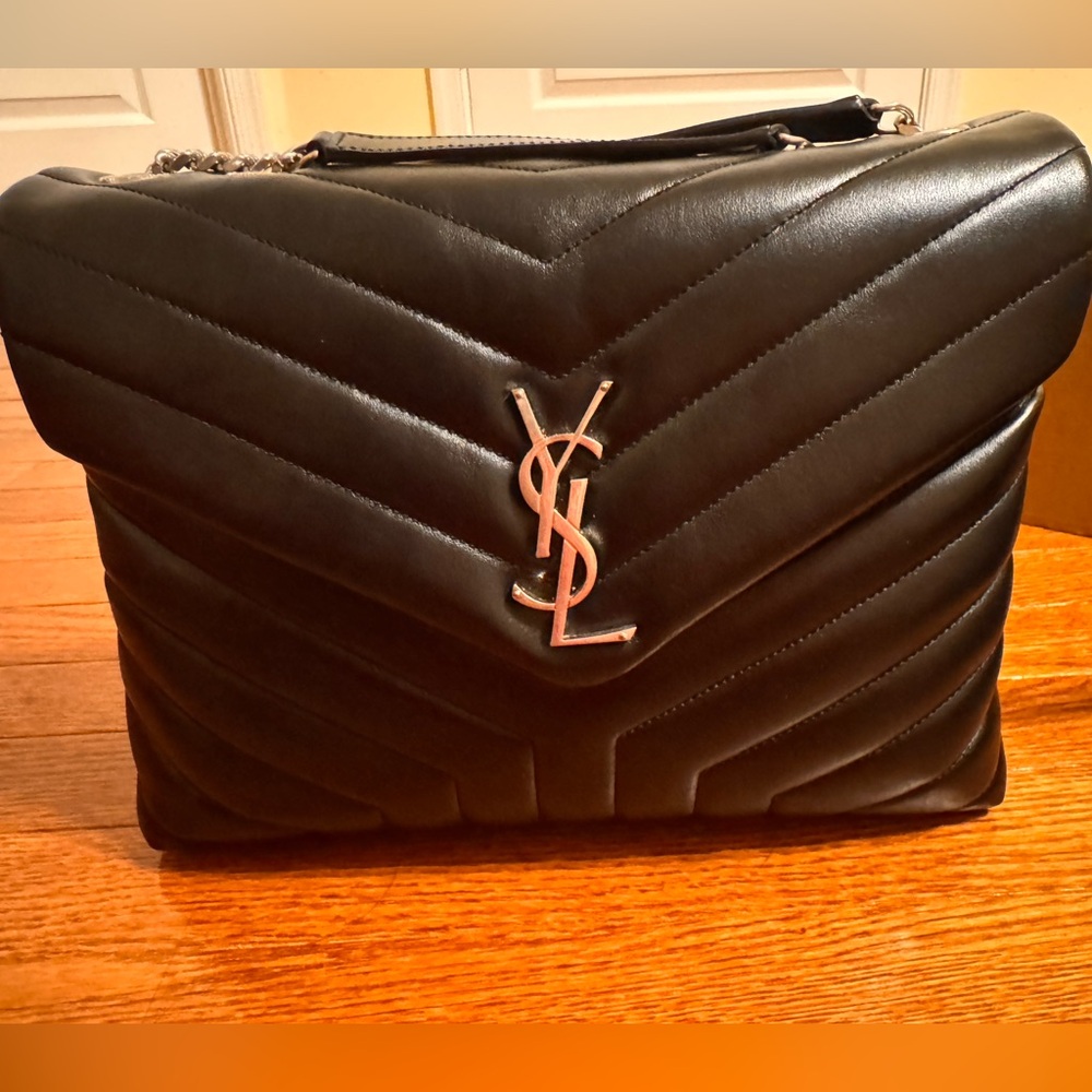 SAINT Laurent Medium Loulou Chain Satchel